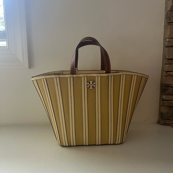 NWT Tory Burch McGraw Canvas Panel Carryall Bag -  Cornbread - Picture 1 of 11